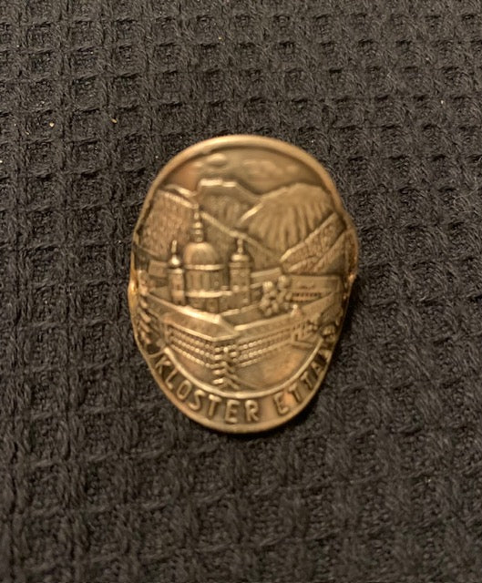 Medallion G