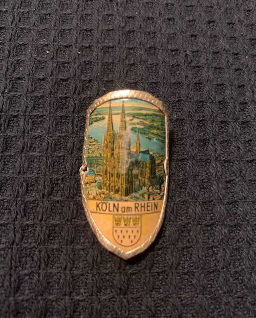 Medallion E